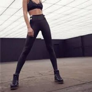 Koral high rise legging in black size medium